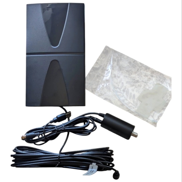 Source Unknown Other - Digital HDTV Antenna (Model HD012)